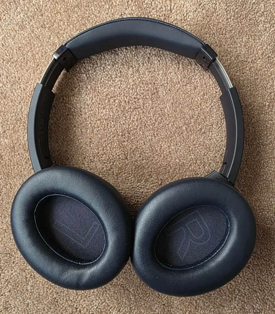Anker Soundcore Q20i Review 5