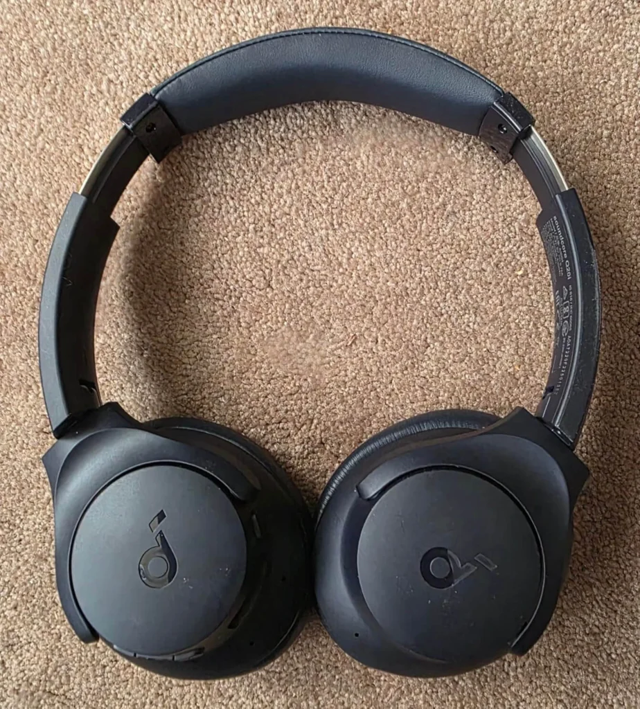 Anker Soundcore Q20i Review 6