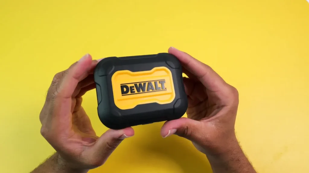 A image DeWalt Open Ear Pro Review