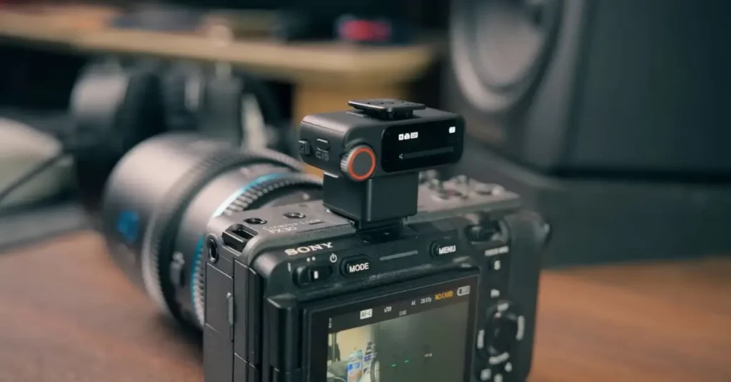A image of DJI Mic 3 vs Rode Wireless Pro vs Hollyland Lark Max 2