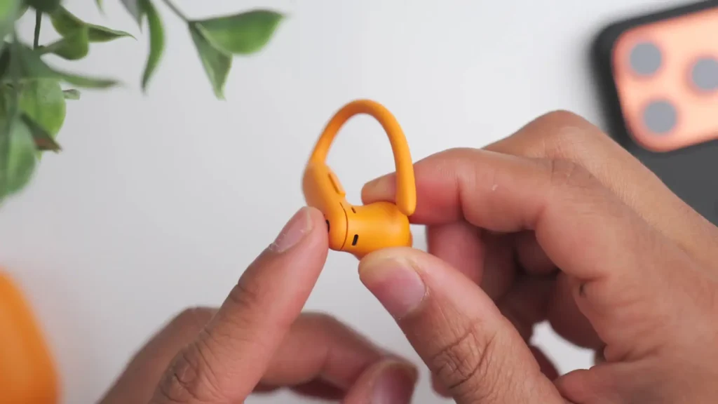 A image of PowerBeats Fit vs PowerBeats Pro 2 vs AirPods Pro 3