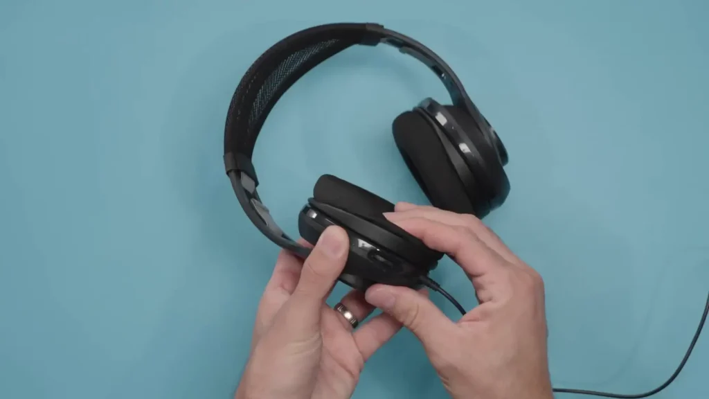 A image of Turtle Beach Atlas 200 Headset Review