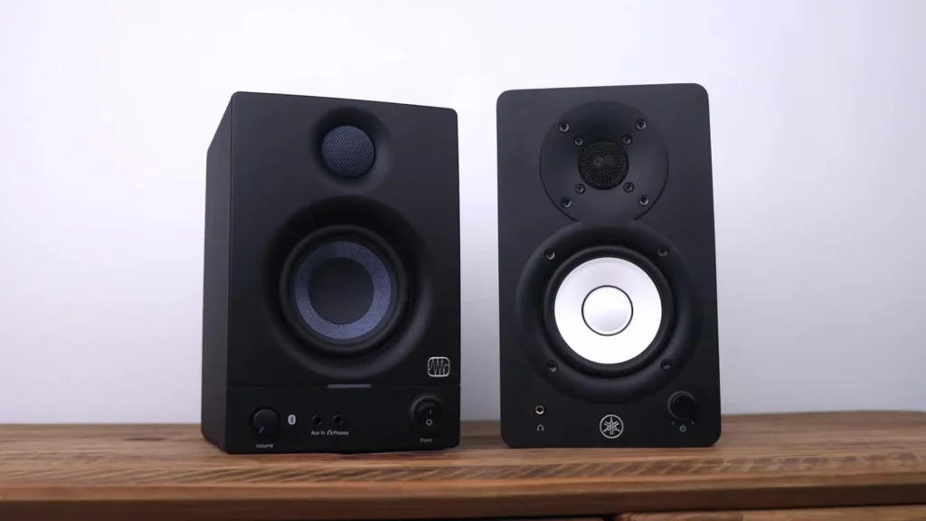 A image of PreSonus Eris 3.5 vs Yamaha HS3 Comparison